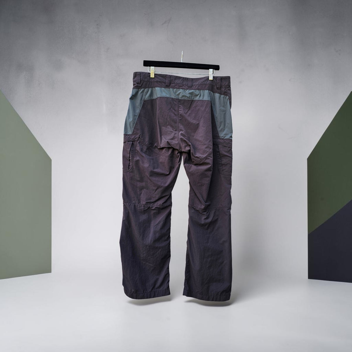 Arcteryx Mens brown rampart pants
