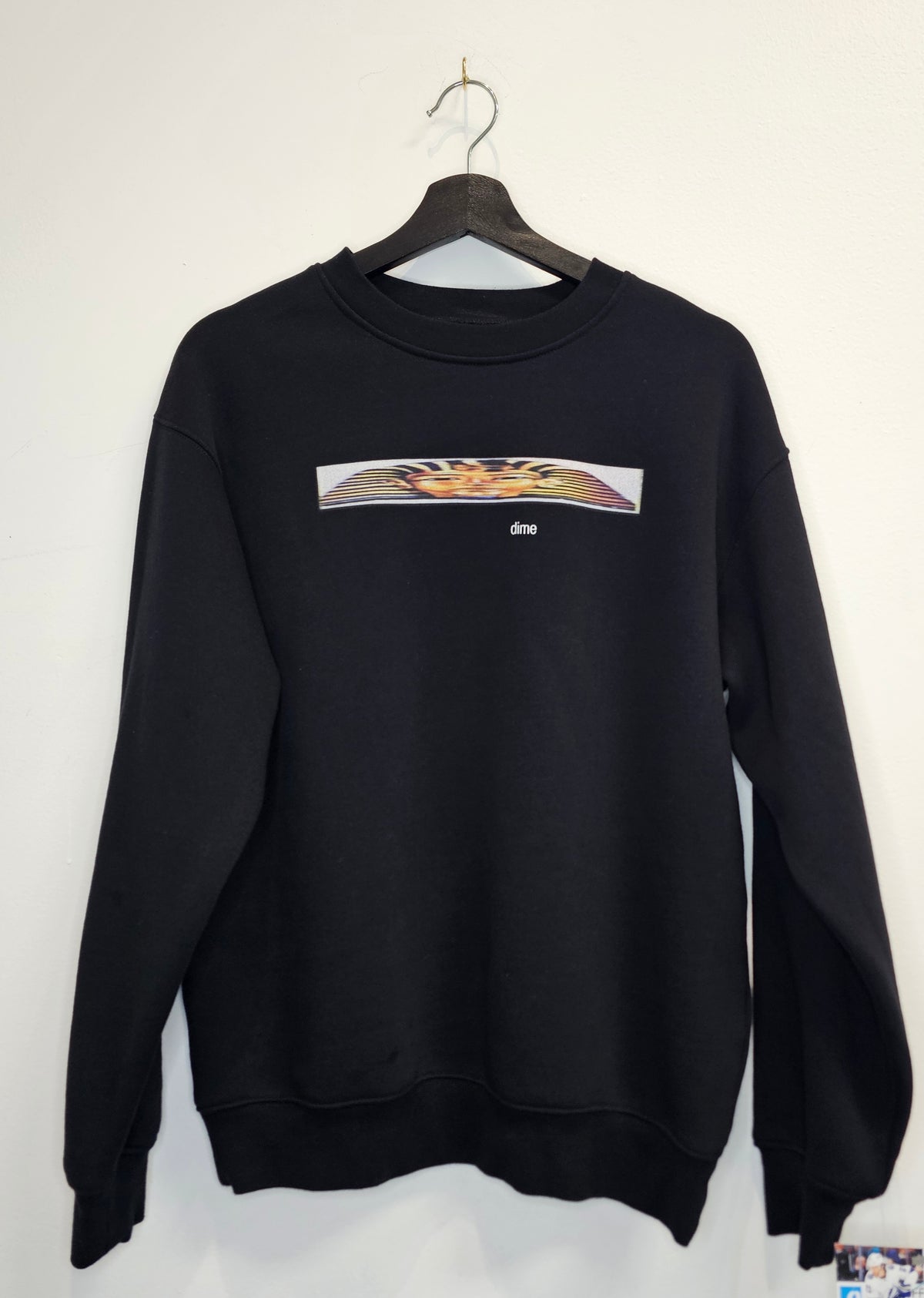 Dime Stretch Pyramid graphic black crewneck