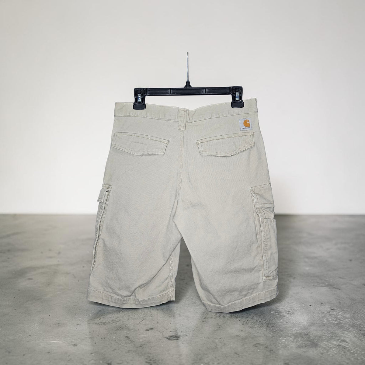 Carhartt relaxed fit multiple utility pockets khaki cargo short