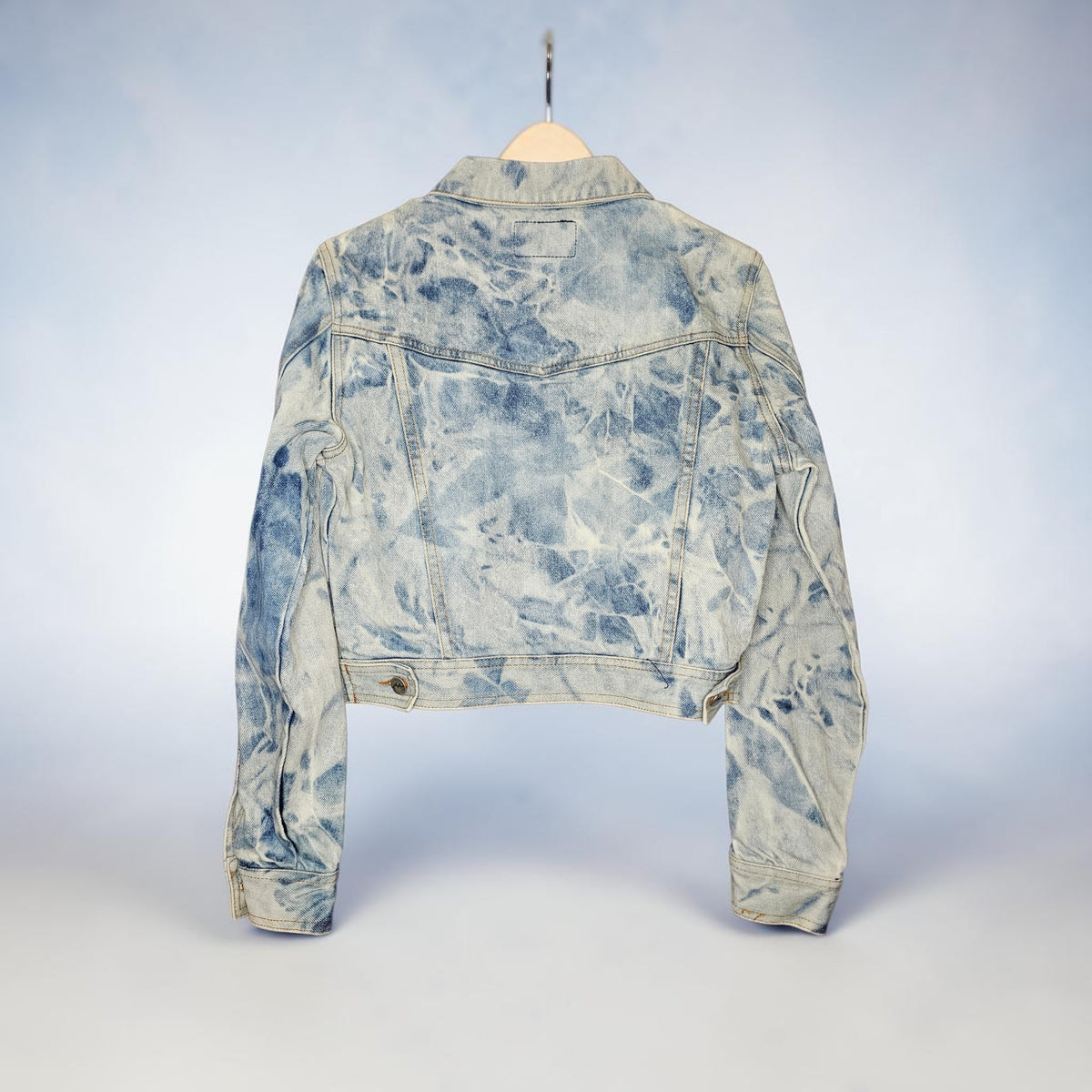 Womens Y2K Fubu light blue whote acid wash tie dye denim crop jacket
