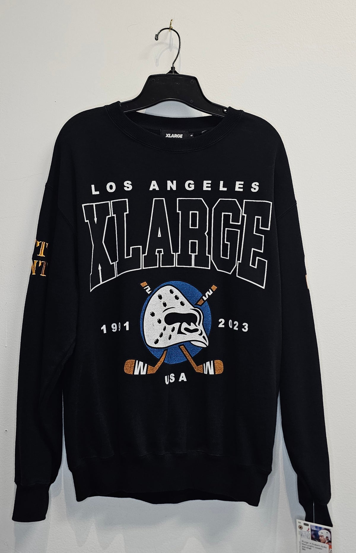Xlarge LA Anaheim Ducks black graphic crewneck longsleeve