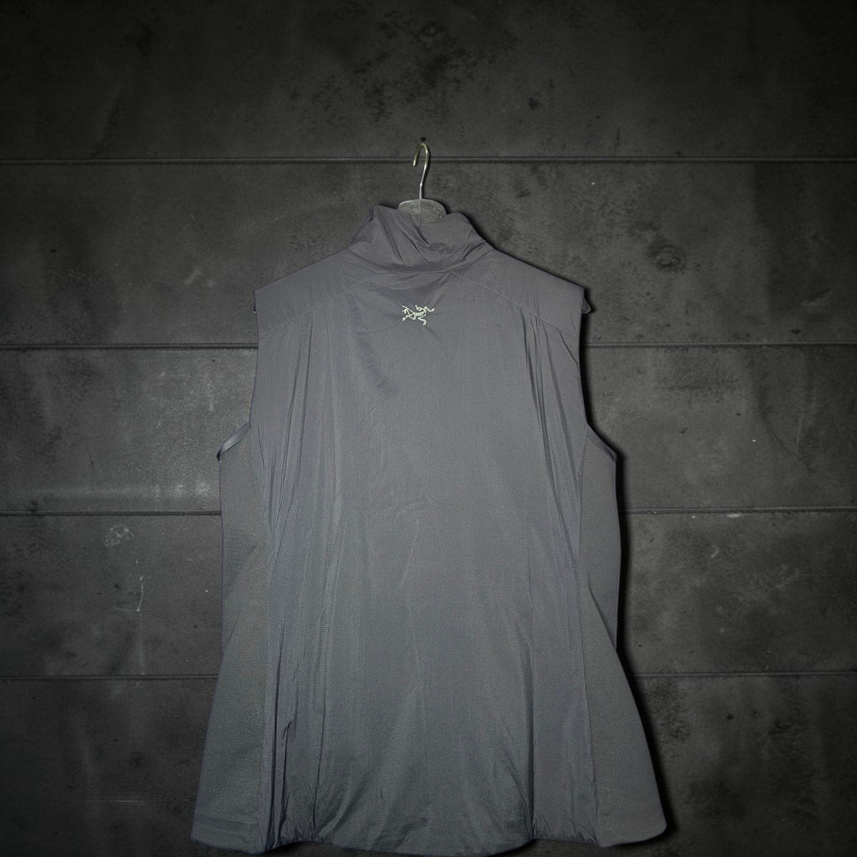 Womens Arcteryx Atom Lt black vest