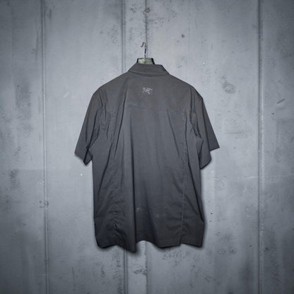 Arcteryx black skyline short sleeve shirt