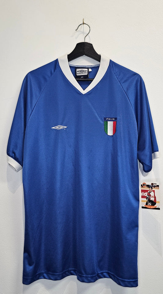 Vintage Umbro Italy home football jersey