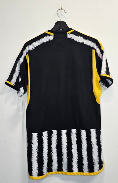 Adidas slimfit Juventus 23/24 home soccer jersey
