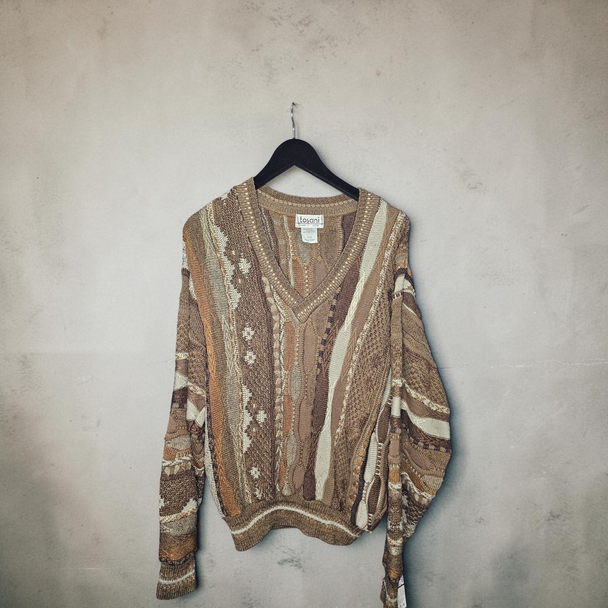 Vintage Tosani earth toned 3D knit abstract pattern v neck sweater